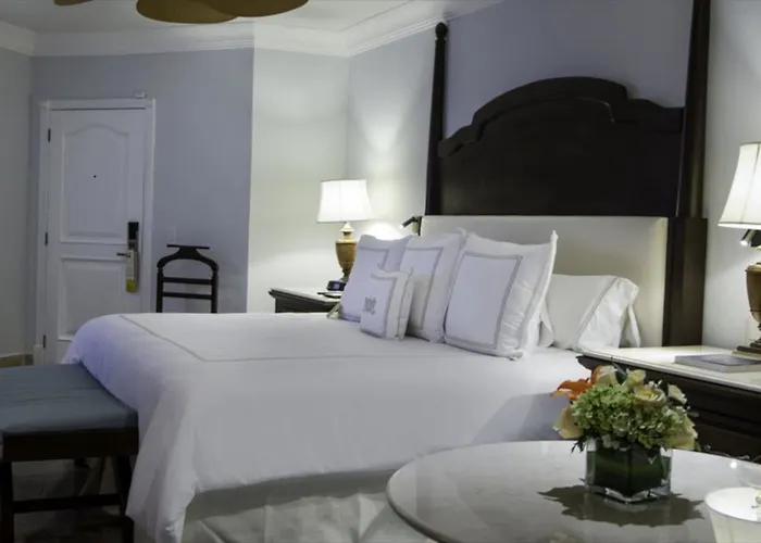 Resort Royal Hideaway Playacar Adults Only